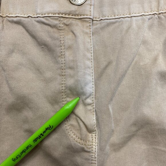 Chicos Pants Women's 1R Tan Utility Stretch Leggings Actual 30 X 26 - Picture 6 of 11